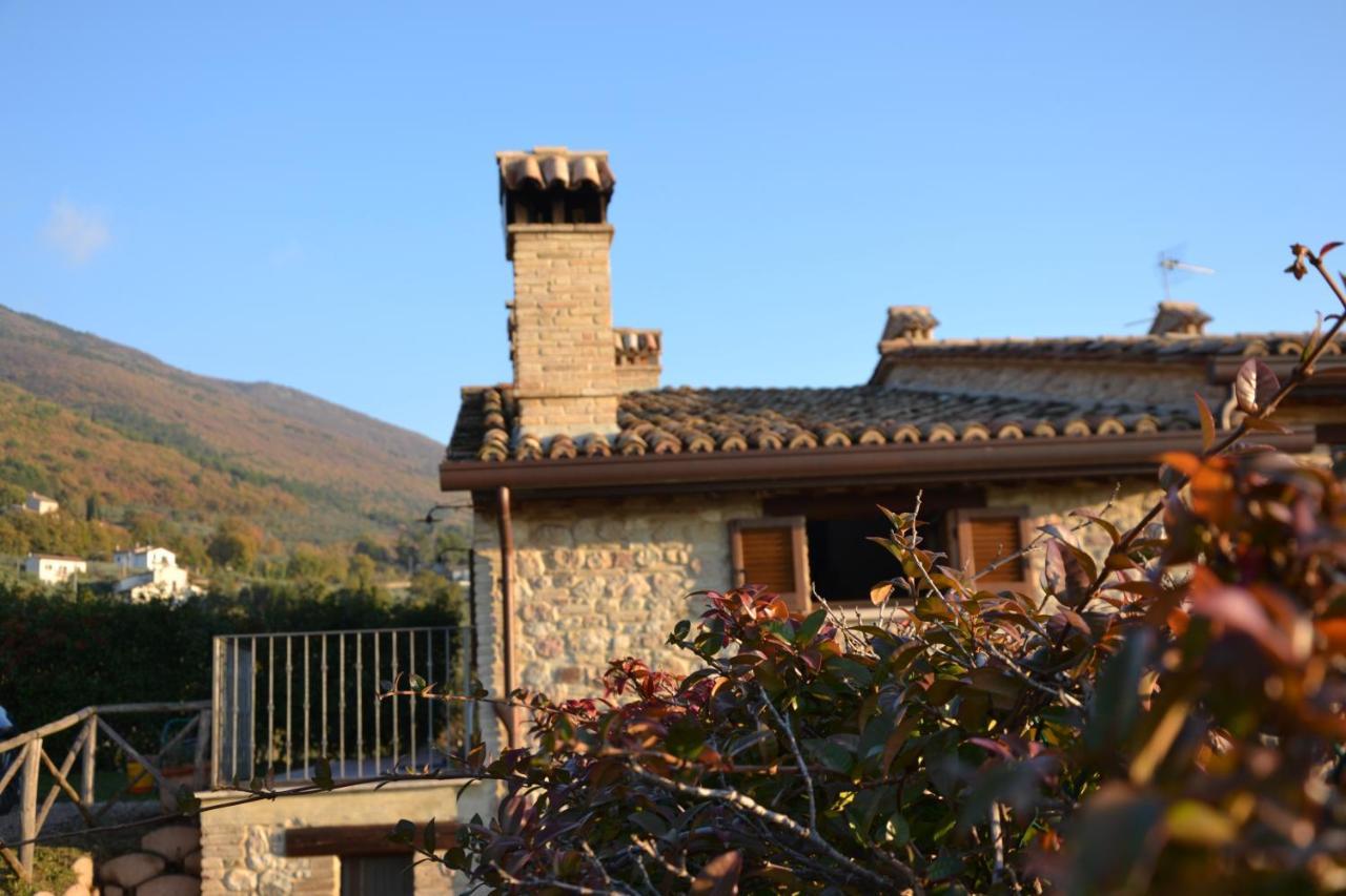 Locazione Turistica Villa Delle Rose Assise Extérieur photo